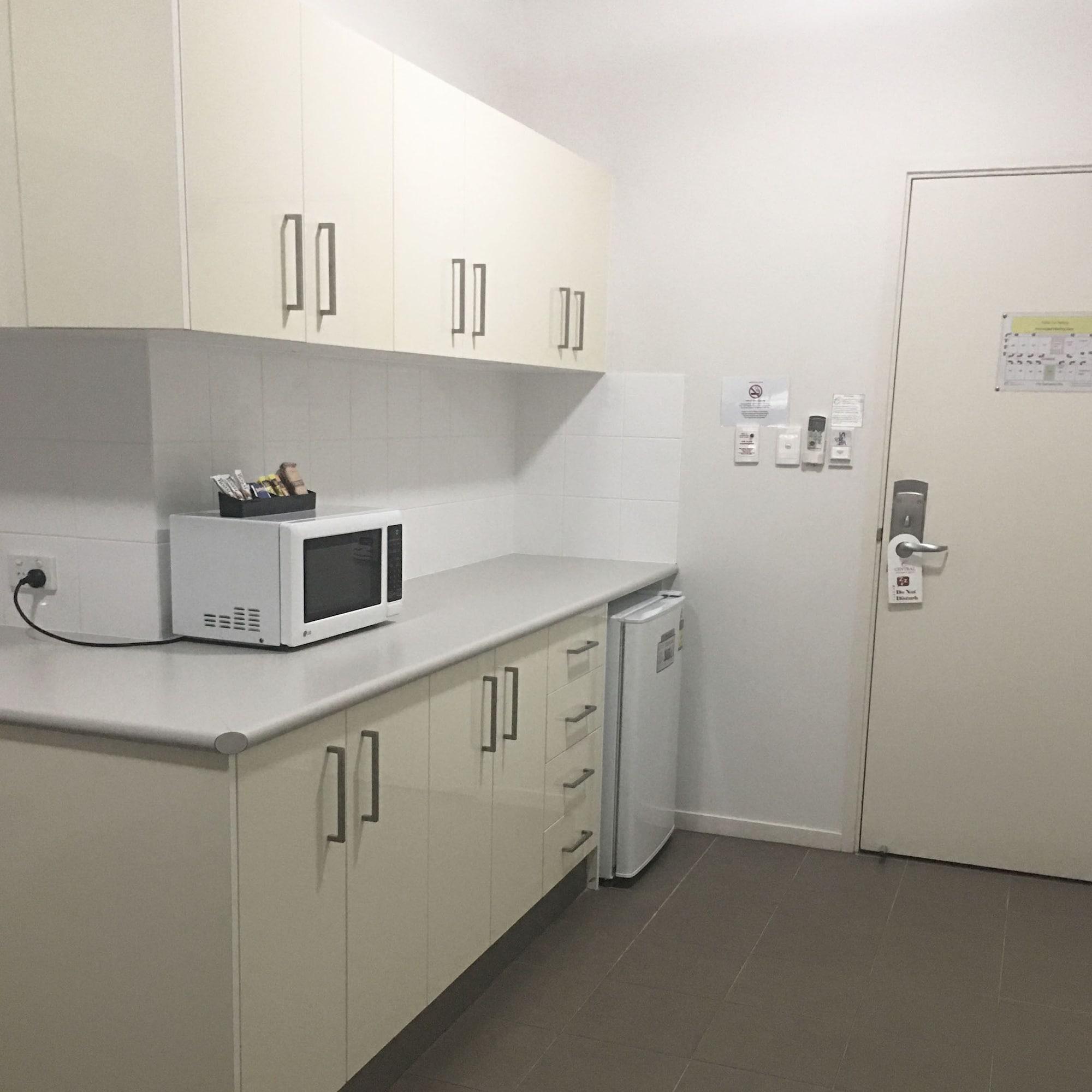 Gladstone City Central Apartment Hotel Official Exteriör bild